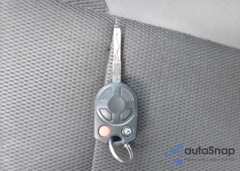 2014 Ford Focus Se из США, поврежденный, VIN 1FADP3F2XEL353185